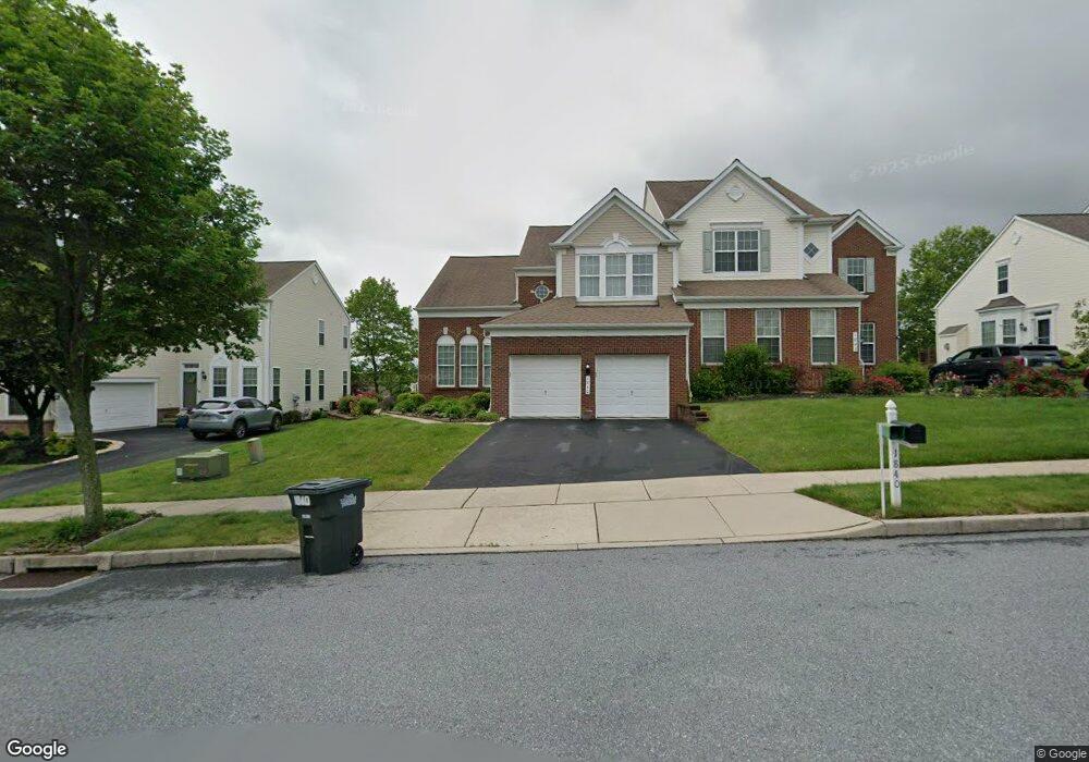 1840 Emerald Dr, Orefield, PA 18069 - photo 1