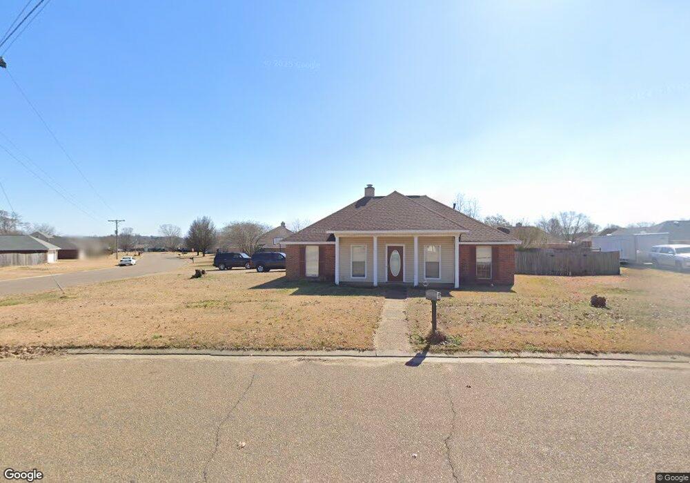 5015 Wagonwheel Dr, Byram, MS 39272 - photo 1