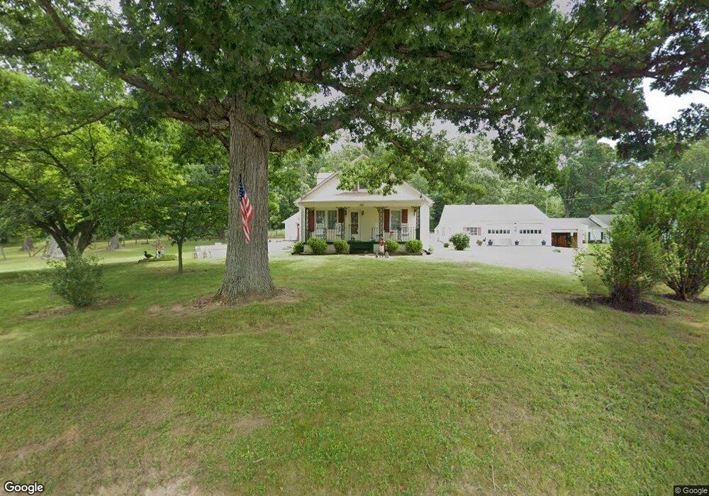201 Marple Rd, Winchester, VA 22603 - photo 1