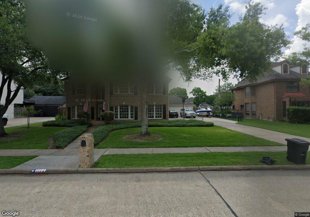 1102 Middlecreek St, Friendswood, TX 77546 - photo 1