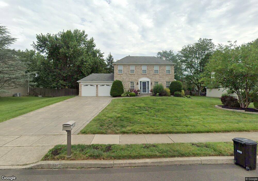 102 Lesha Dr, Morrisville, PA 19067 - photo 1