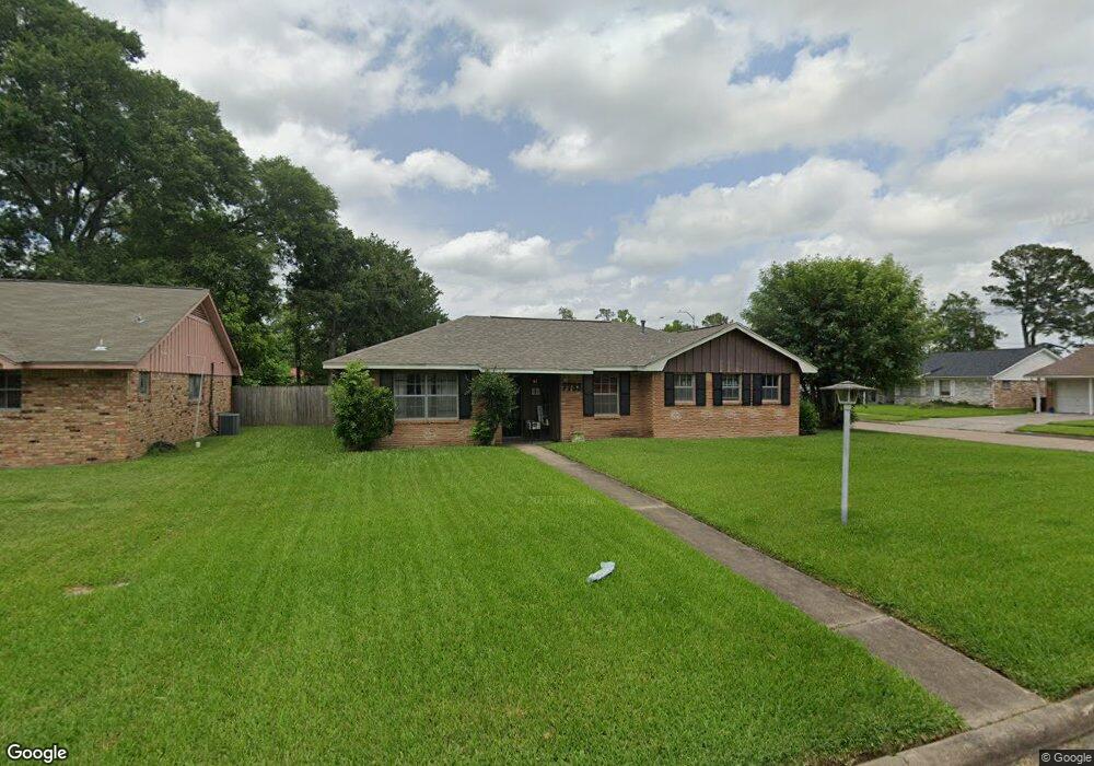 7733 Yoe St, Houston, TX 77016 - photo 1