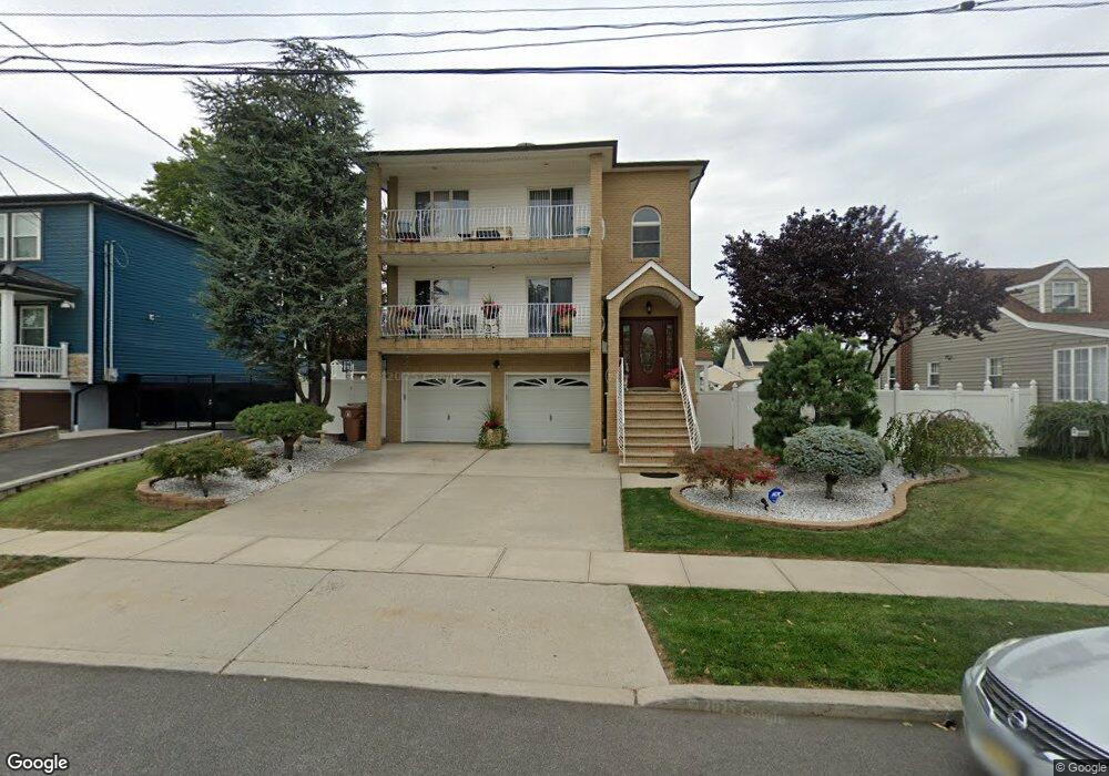 518 Lindegar St, Linden, NJ 07036 - photo 1