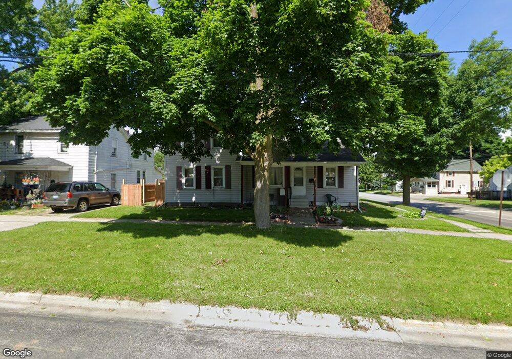 923 N Broad St, Adrian, MI 49221 - photo 1