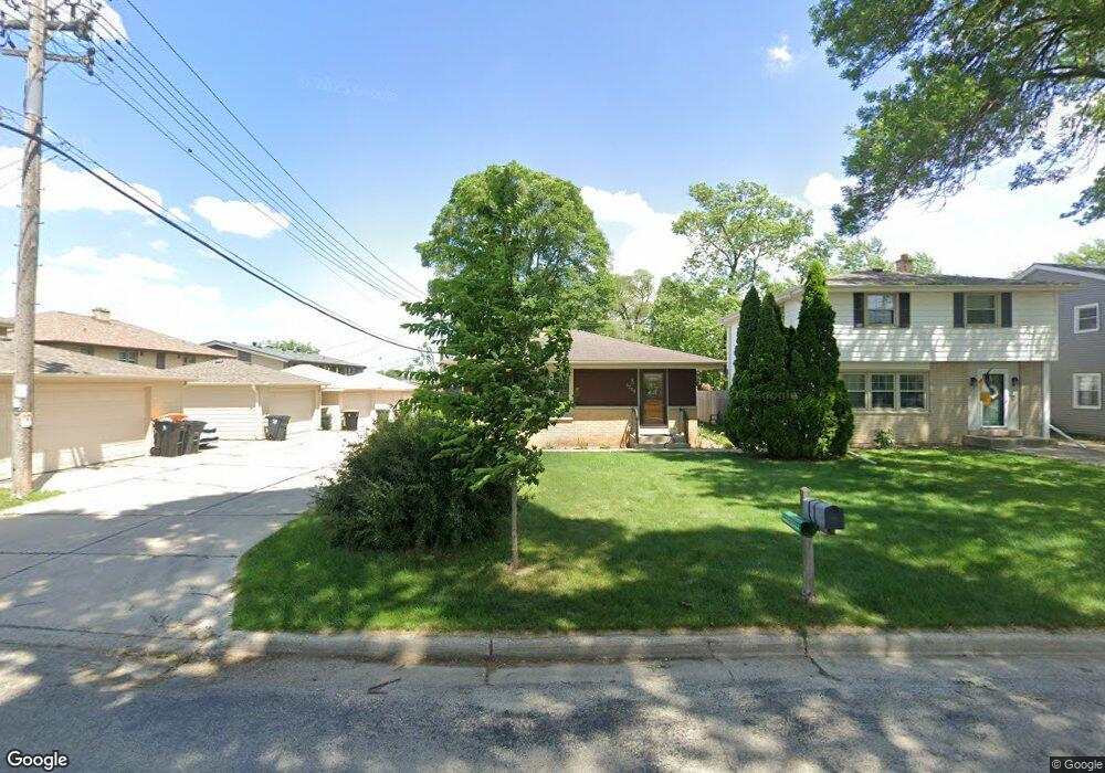 2250 N 115th St, Milwaukee, WI 53226 - photo 1