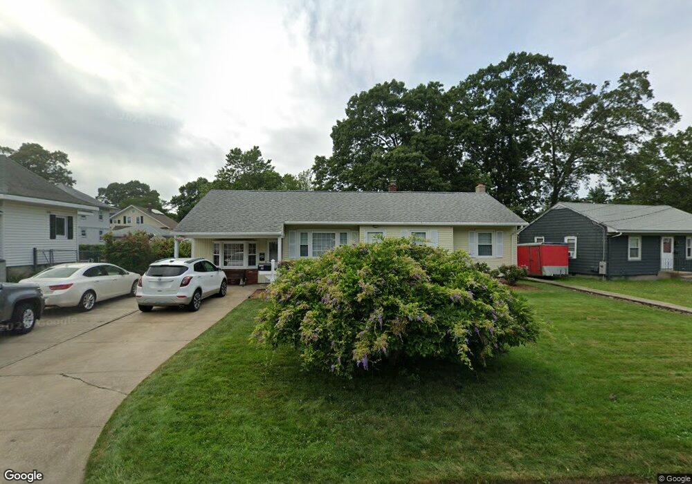 15 Petansett Ct, Warwick, RI 02888 - photo 1