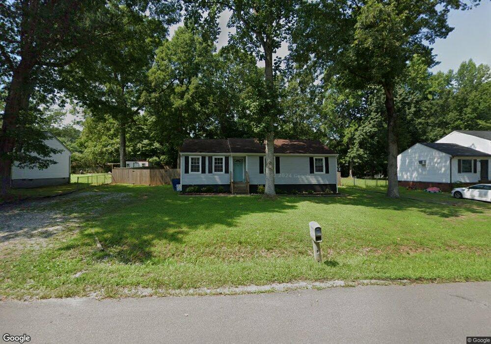 3904 Robert e Lee Dr, Hopewell, VA 23860 - photo 1