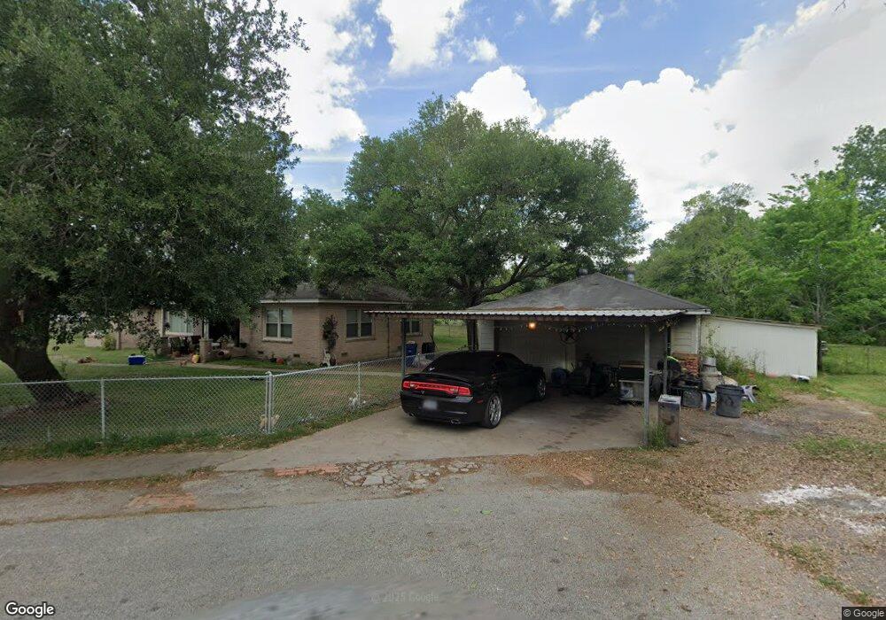 4109 Walker Dr, Bay City, TX 77414 - photo 1