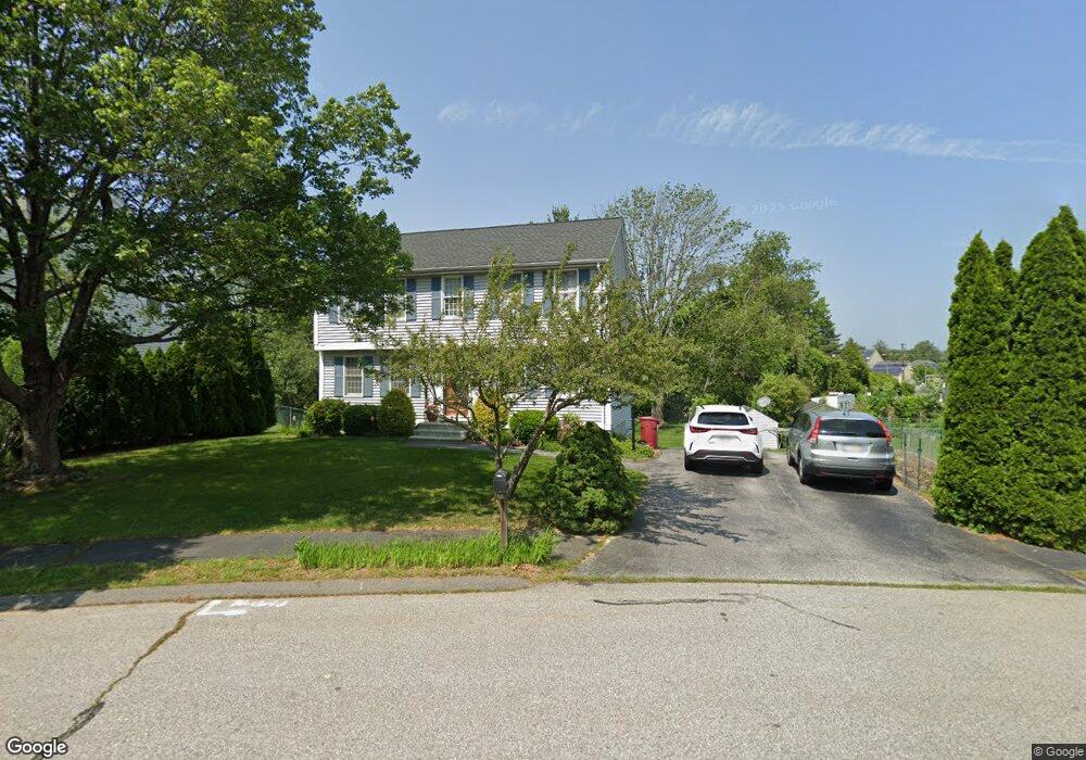 25 Klianthi Dr, Lowell, MA 01854 - photo 1