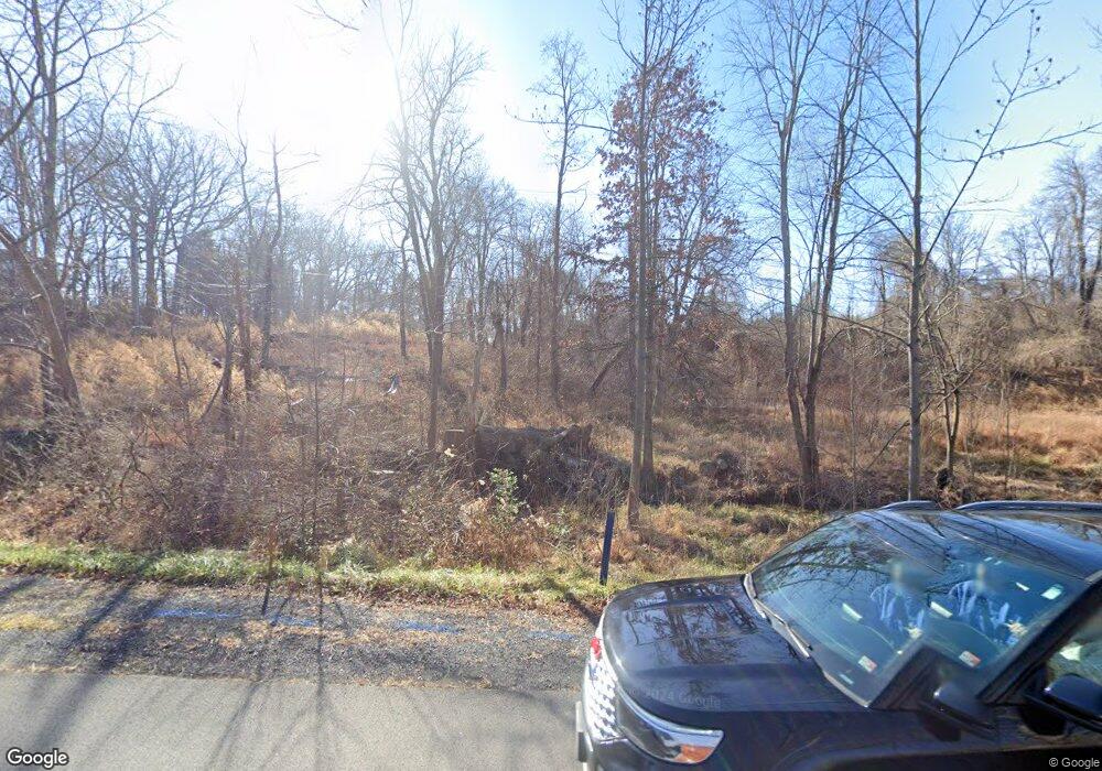 17594 Yatton Rd, Round Hill, VA 20141 - photo 1