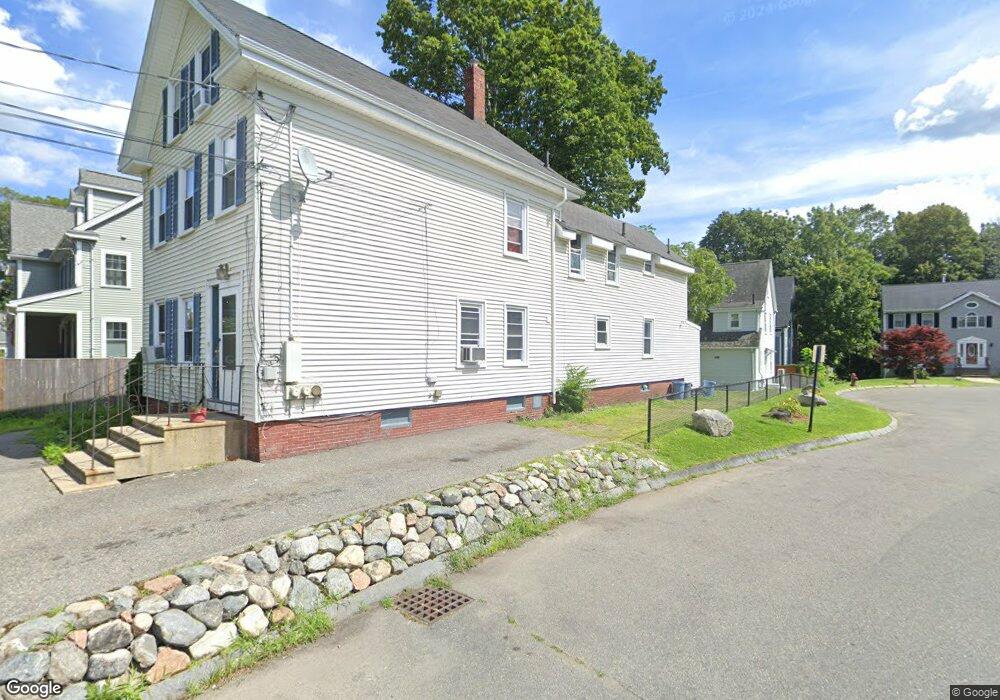 102 Pleasant St, Woburn, MA 01801 - photo 1