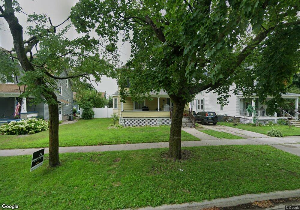 1612 14th Ave, Menominee, MI 49858 - photo 1