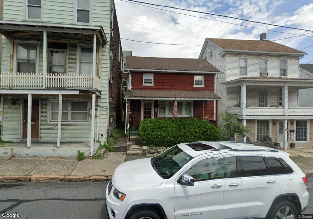 315 W Market St, Williamstown, PA 17098 - photo 1