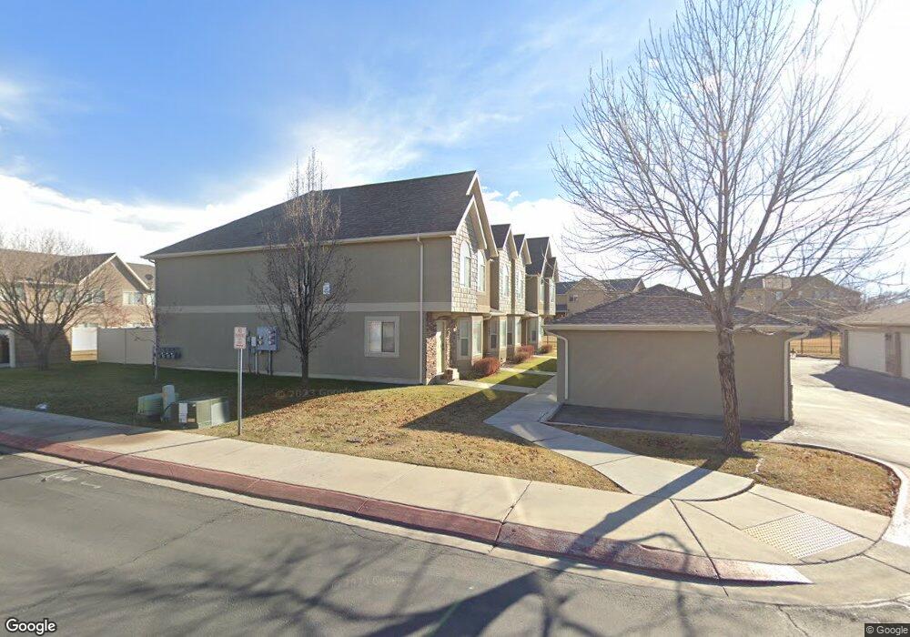 211 S Tamarak Cir, Lehi, UT 84043 - photo 1