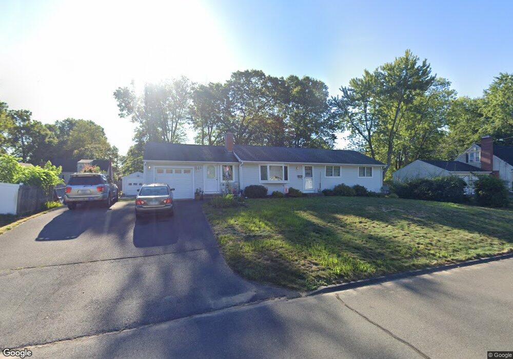 51 Burnham St, Enfield, CT 06082 - photo 1