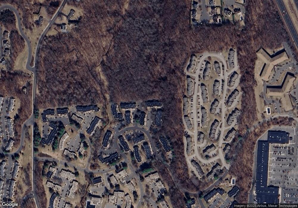 17 Heather Ct, Cromwell, CT 06416 - photo 1