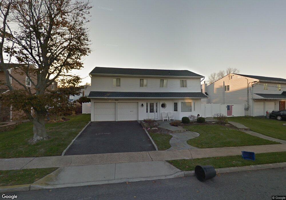 3948 Greentree Dr, Oceanside, NY 11572 - photo 1