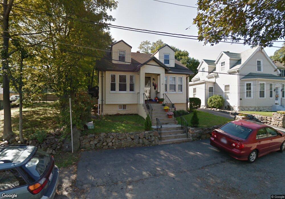 14 Shakespeare Rd unit B, Waltham, MA 02453 - photo 1