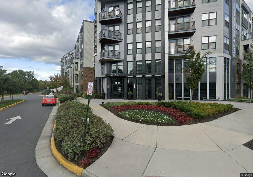 13252 Woodland Pond Place, Herndon, VA 20171 - photo 1