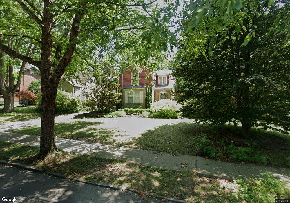 29 Brevoort Rd, Columbus, OH 43214 - photo 1