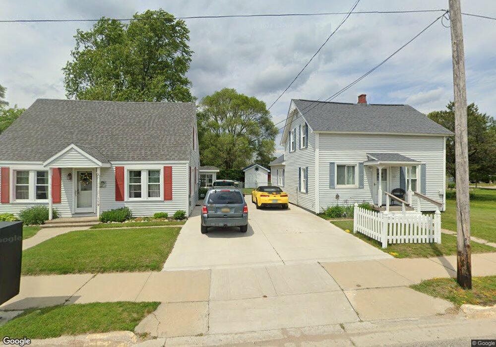 121 E Michigan Ave, Oscoda, MI 48750 - photo 1