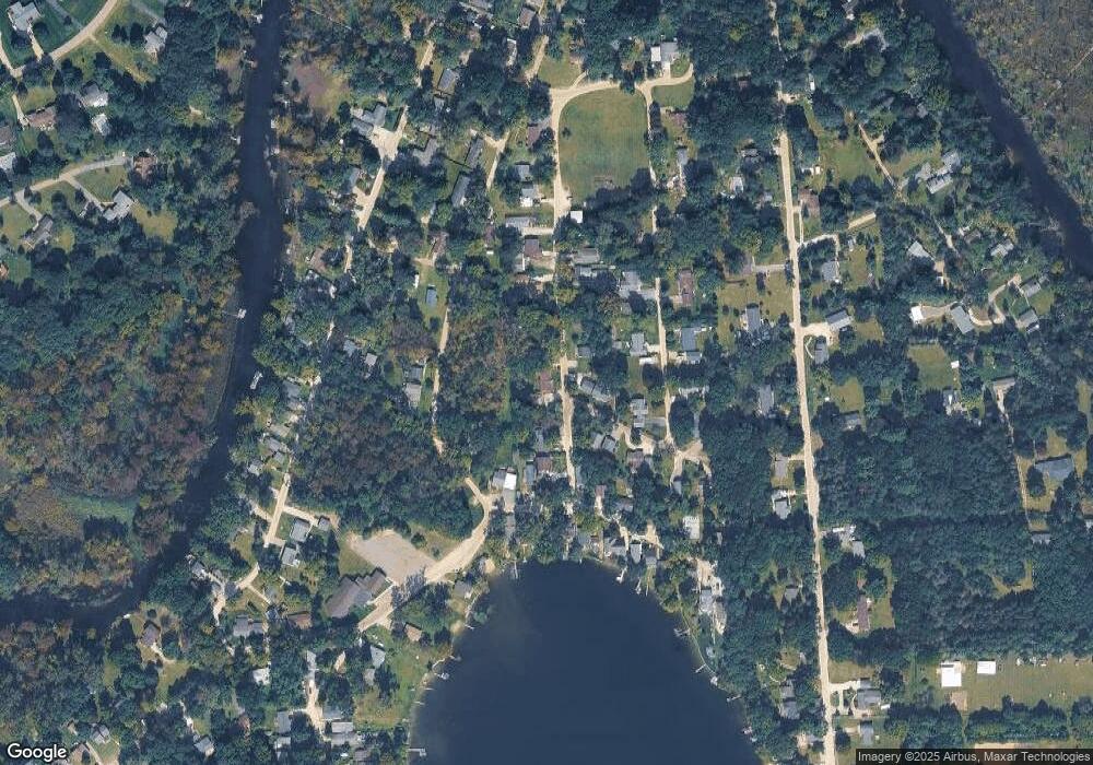 9650 Palmer Rd, Whitmore Lake, MI 48189 - photo 1