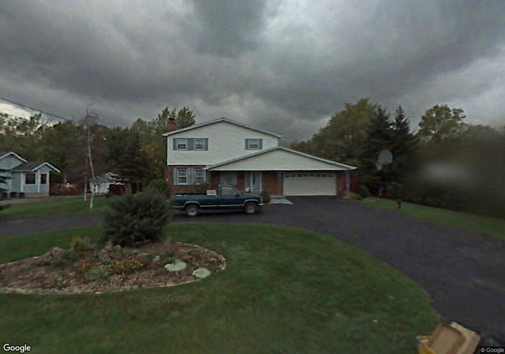 2751 Homeyer Rd, North Tonawanda, NY 14120 - photo 1