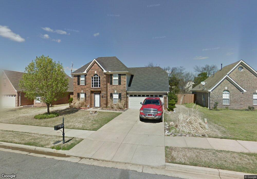 7222 Crape Myrtle Dr, Olive Branch, MS 38654 - photo 1