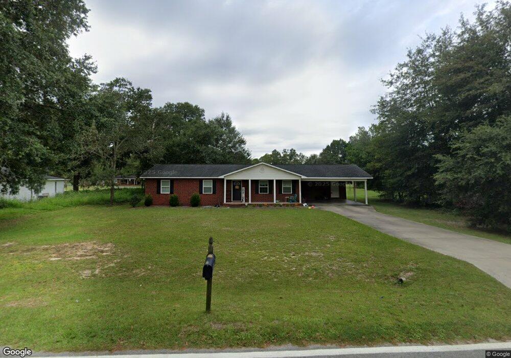 1053 Oak St, Jesup, GA 31545 - photo 1