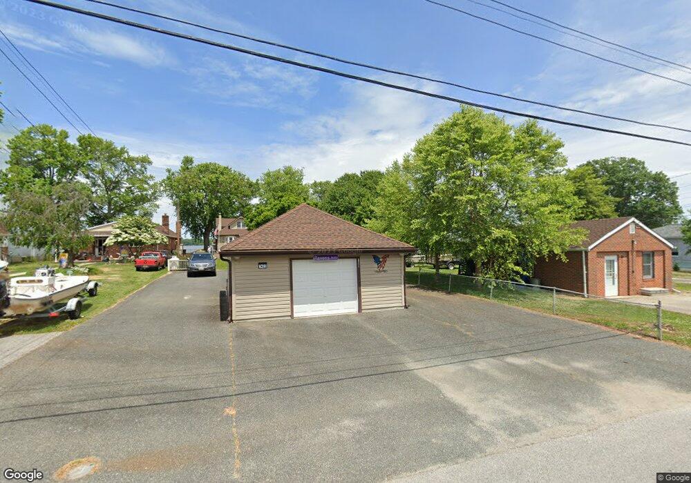 7422 Greenbank Rd, Middle River, MD 21220 - photo 1