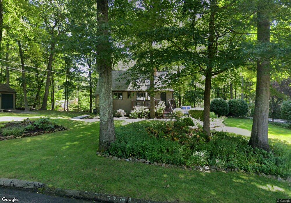 39 Spindrift Ln, Guilford, CT 06437 - photo 1