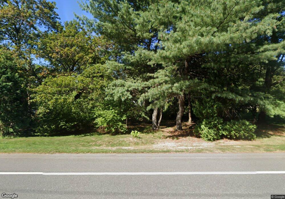 818 E Pleasant St, Amherst, MA 01002 - photo 1