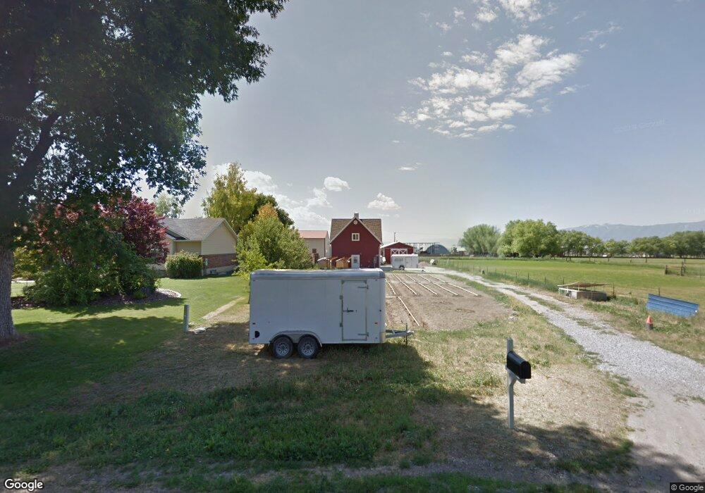 290 W 400 S, Smithfield, UT 84335 - photo 1