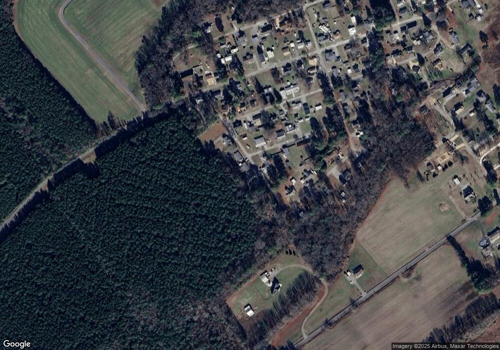 214 Pine Rd, Dunnsville, VA 22454 - photo 1