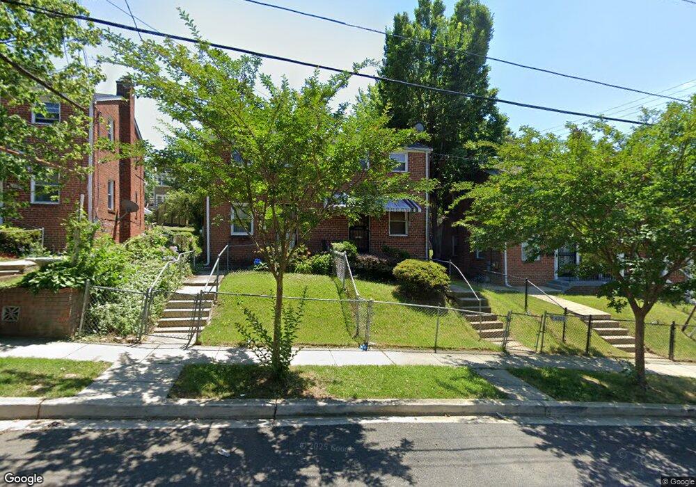 4323 F St SE, Washington, DC 20019 - photo 1