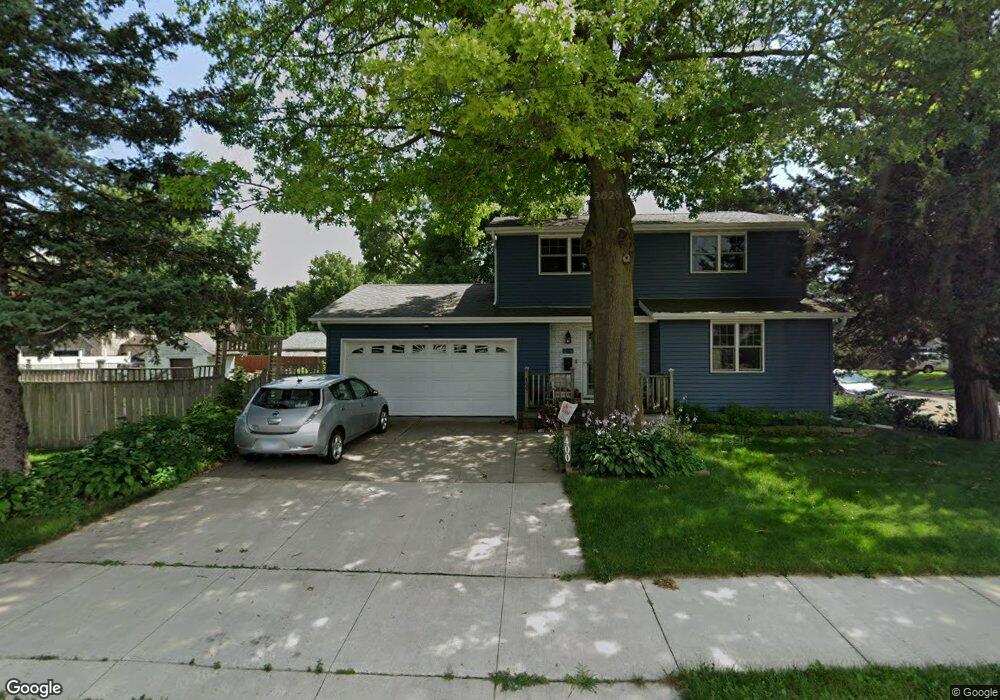 400 Johnson St, Albert Lea, MN 56007 - photo 1