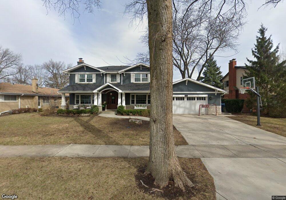 819 S Parkside Ave, Elmhurst, IL 60126 - photo 1