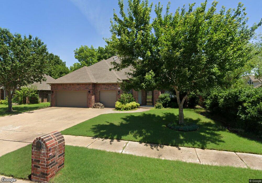 405 N Eucalyptus Ave, Broken Arrow, OK 74012 - photo 1