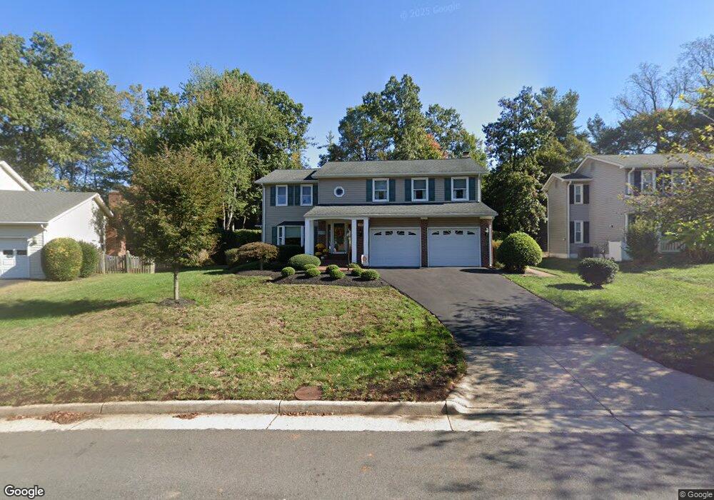 13218 Coralberry Dr, Fairfax, VA 22033 - photo 1