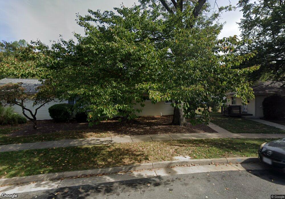 18054 Purvis Dr, Triangle, VA 22172 - photo 1