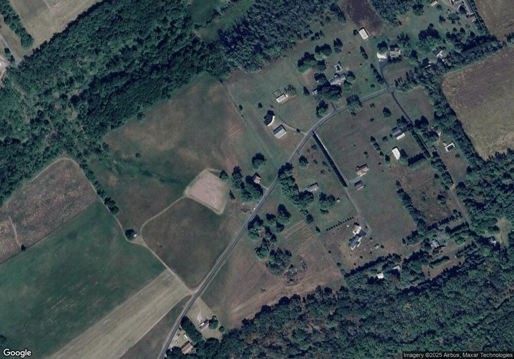 483 Hill Rd, Hegins, PA 17938 - photo 1