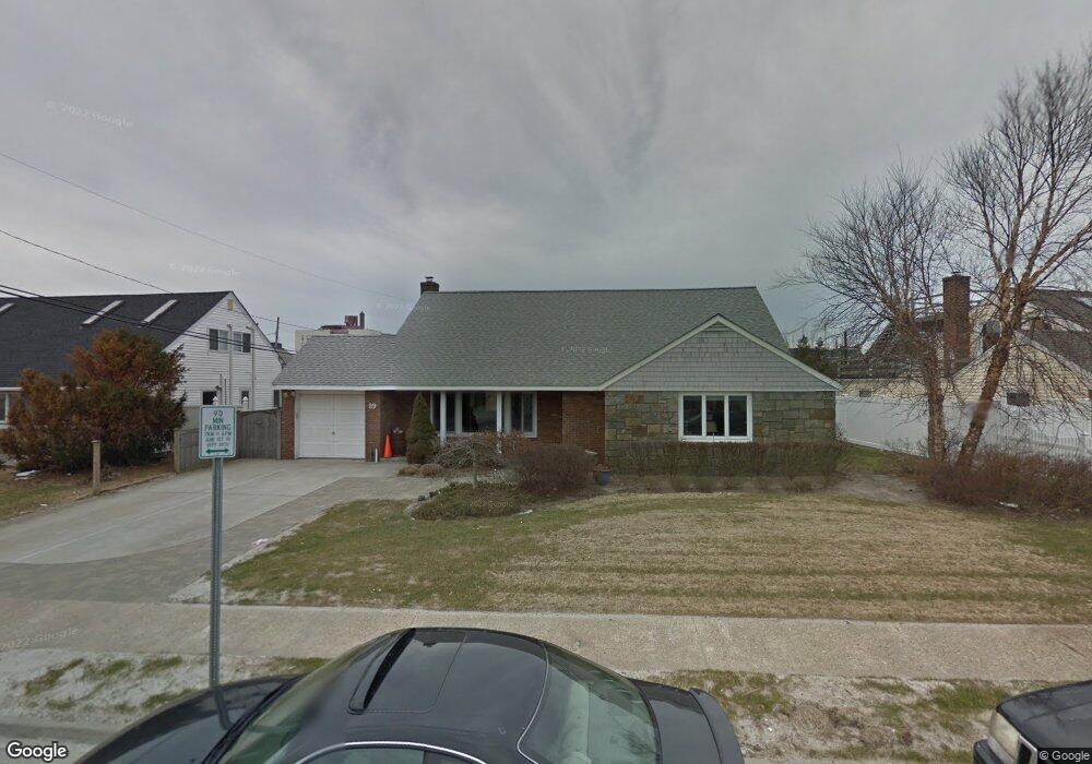 19 Carousel Ln, Lido Beach, NY 11561 - photo 1