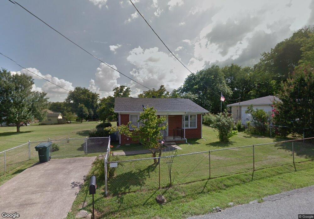 204 Jordan St, Hopkinsville, KY 42240 - photo 1