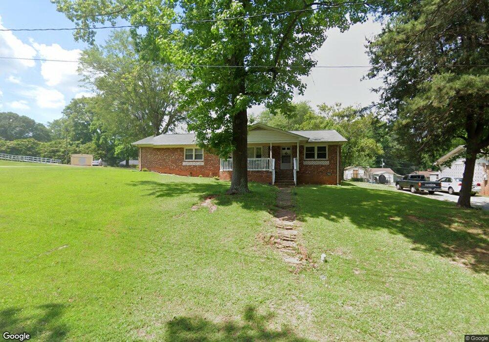 301 Rodgers St, Gaffney, SC 29341 - photo 1