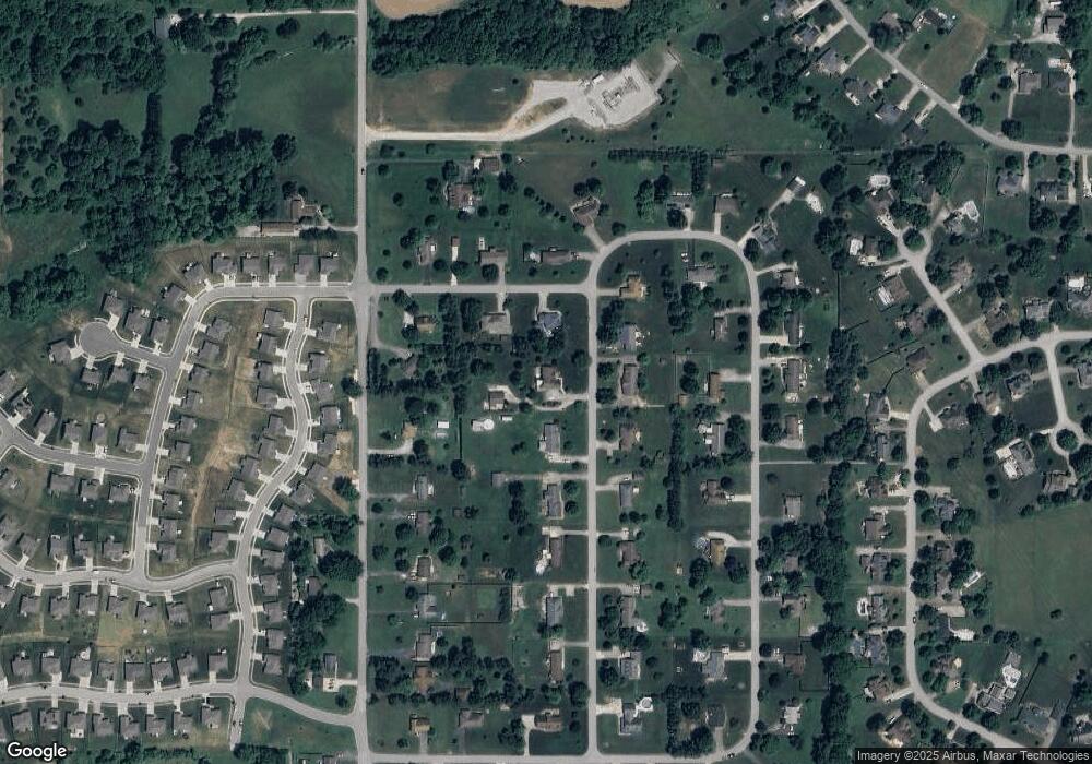 6315 Meadow View Dr, Georgetown, IN 47122 - photo 1