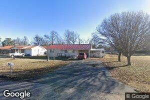 211 S Lunbeck Ave, Gideon, MO 63848