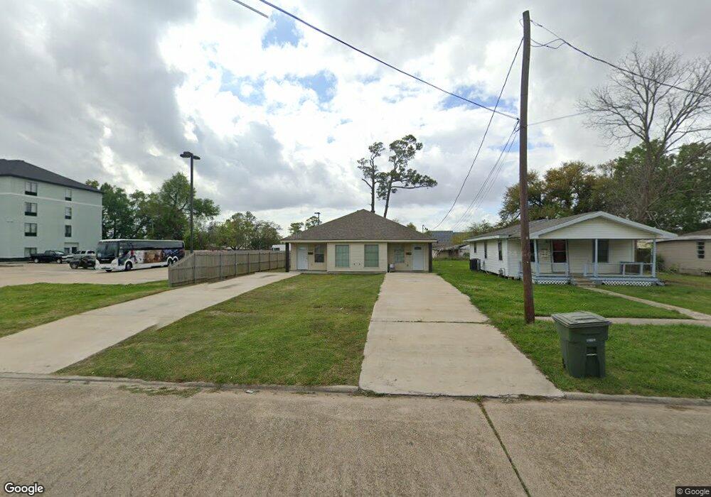 3204 Warren Ave, Lake Charles, LA 70601 - photo 1