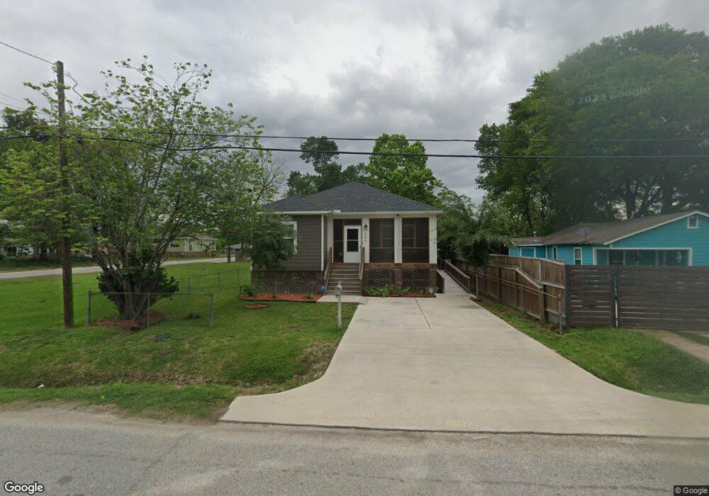 796 Dillard St, Houston, TX 77091 - photo 1