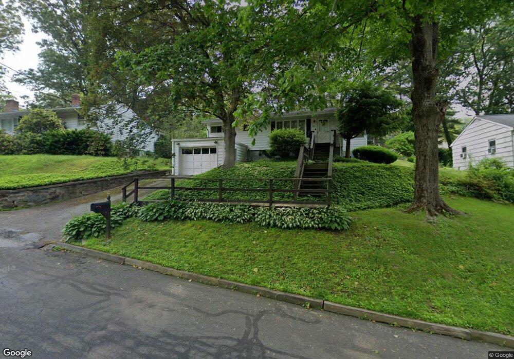 8 Oriole Ln, Seymour, CT 06483 - photo 1