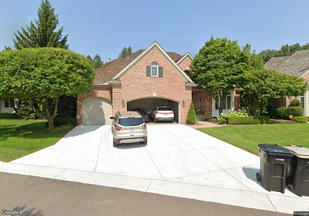 6 Vaughan Crossing, Bloomfield Hills, MI 48304 - photo 1